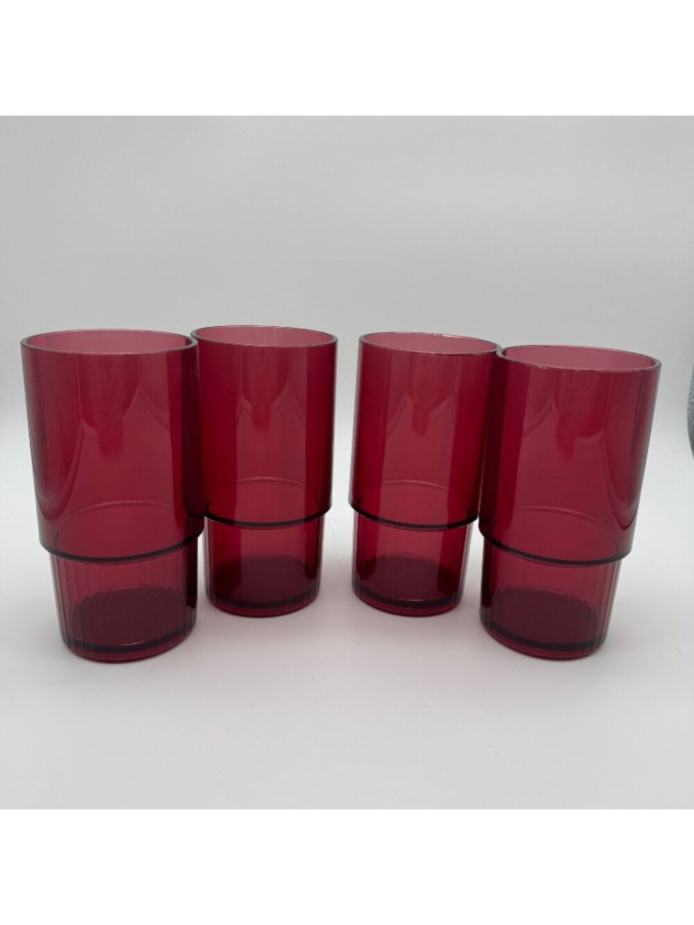 4 Tupperware Tumbler Cups Preludio 14 oz Cranberry Red